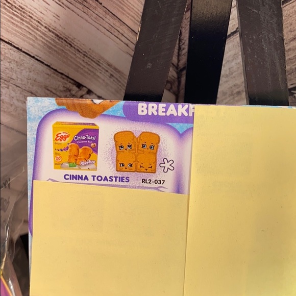 Shopkins - Picture 4 of 8